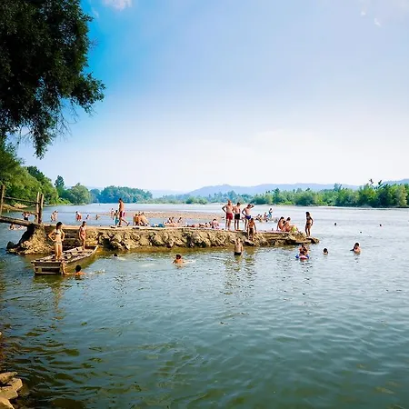 Etno Village Suncana Reka 4*