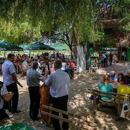 Etno Village Suncana Reka B&B 4*