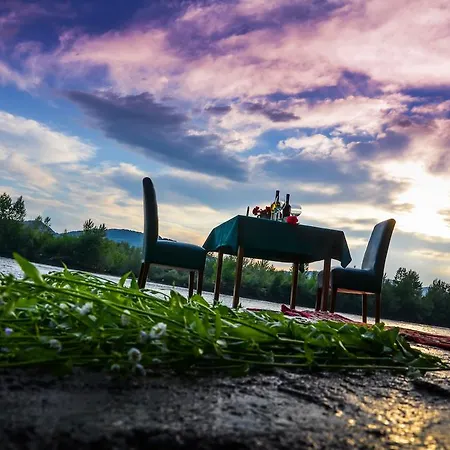 Etno Village Suncana Reka B&B Banja Koviljača