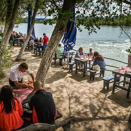 Etno Village Suncana Reka B&B 4*