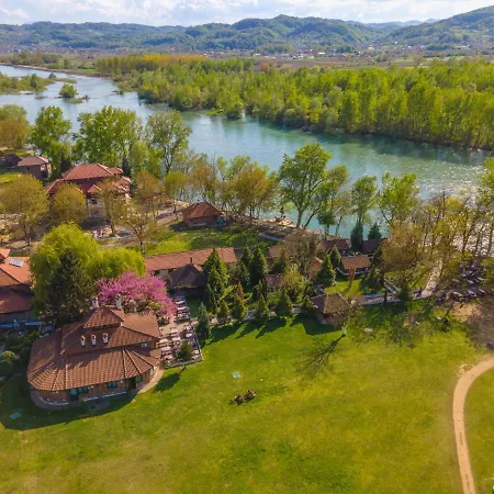 Etno Village Suncana Reka Banja Koviljaca